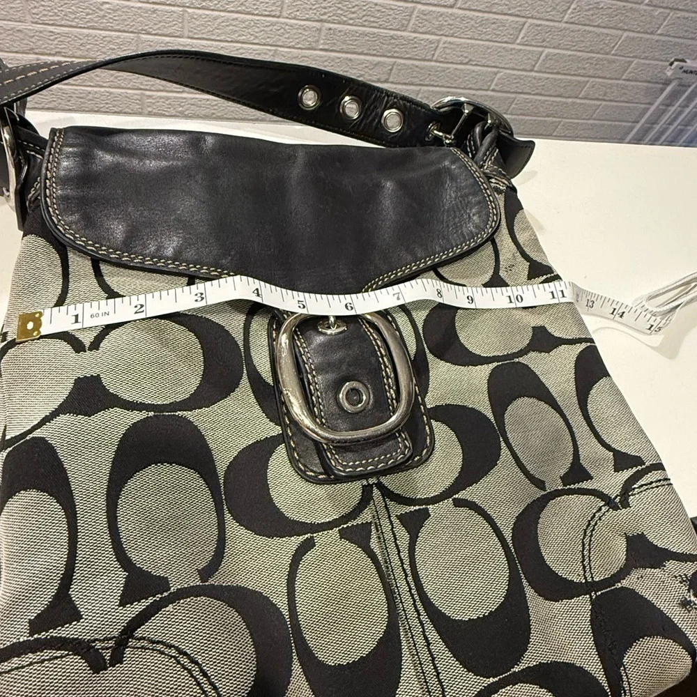 Coach‎ Black and Gray Signature Shoulder Bag